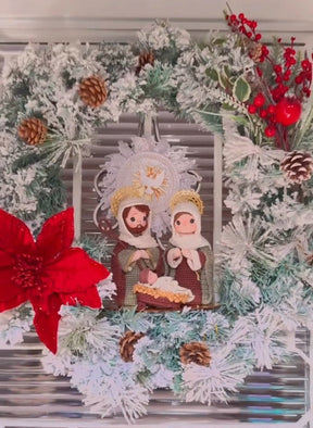 Guirlanda Sagrada Família Vermelha | Um Natal de Fé e Amor - 40cm